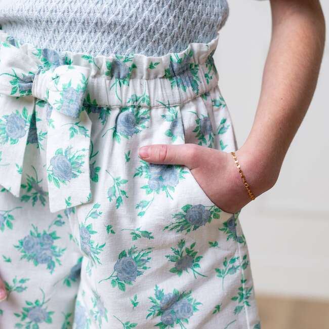 Pull-On Cinched Waist Linen Short, Coastal Cottage Floral - Shorts - 4