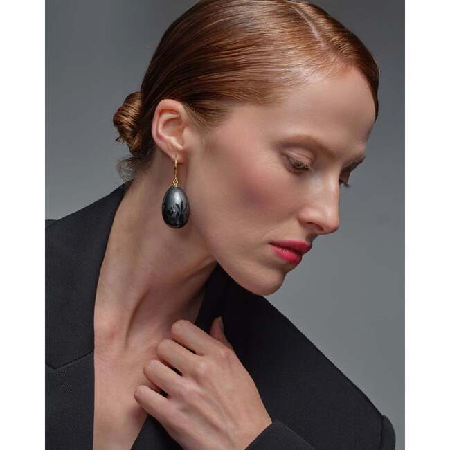 Nova Earrings in Phantom Black