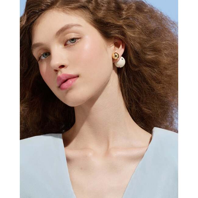 Lilou Earrings in Jet Creme