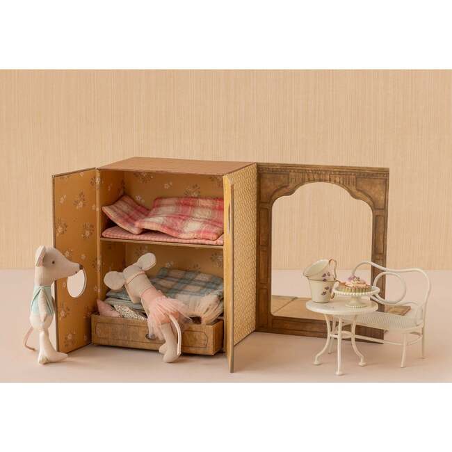 Ballet mice in dance studio, Little sister and brother