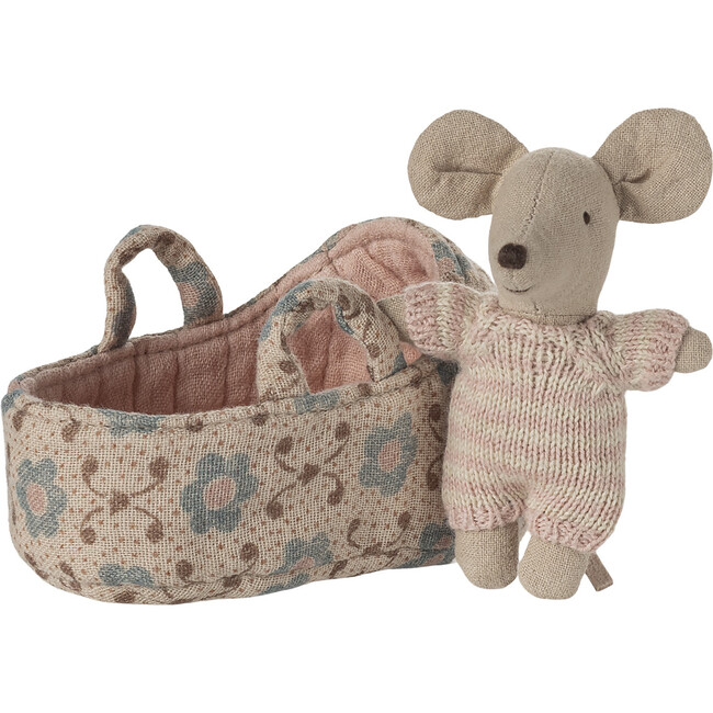 Baby mouse in carry cot - Rose