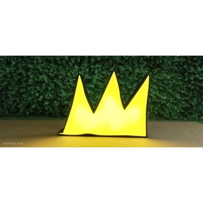 PopBox The Crown by Jean-Michel Basquiat - Lighting - 3