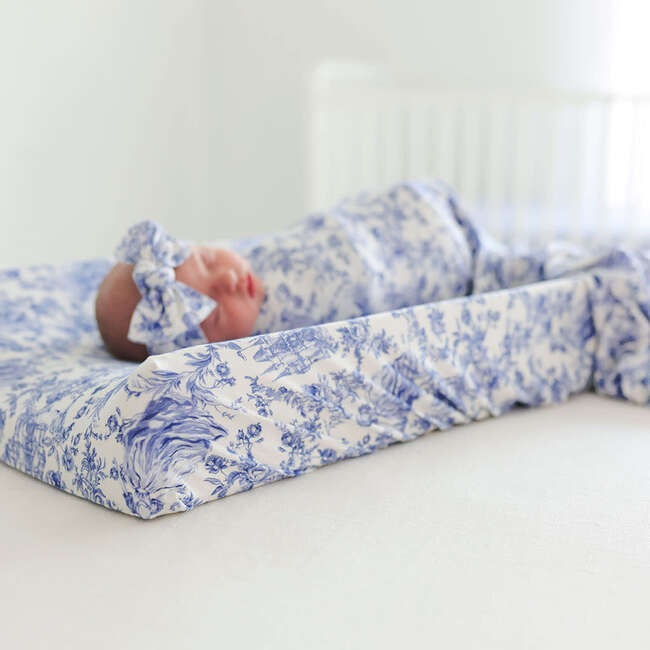 Briar Pad Cover White