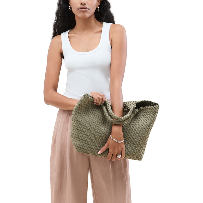 St. Barths Medium Tote, Olea