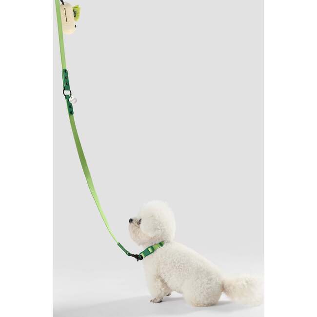 Luna 8FT Adjustable 6-in-1 Waterproof Hands Free Leash and Collar with LED Flashlight, Bag Dispenser, and Poop Bag Holder, Light Green/Dark Green - Collars, Leashes & Harnesses - 6
