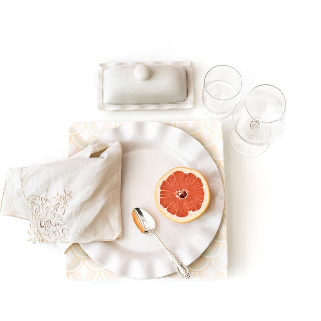 Signature White Ruffle Dinner Plate, Set of 4