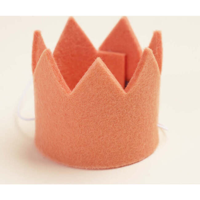NEUTRAL PARTY CROWNS, Peach