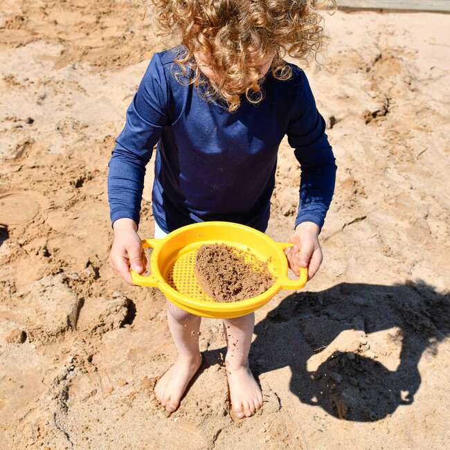 Large Sand Sieve 12 Pack (5 red, 5 blue, 2 yellow) - Water Toys - 6