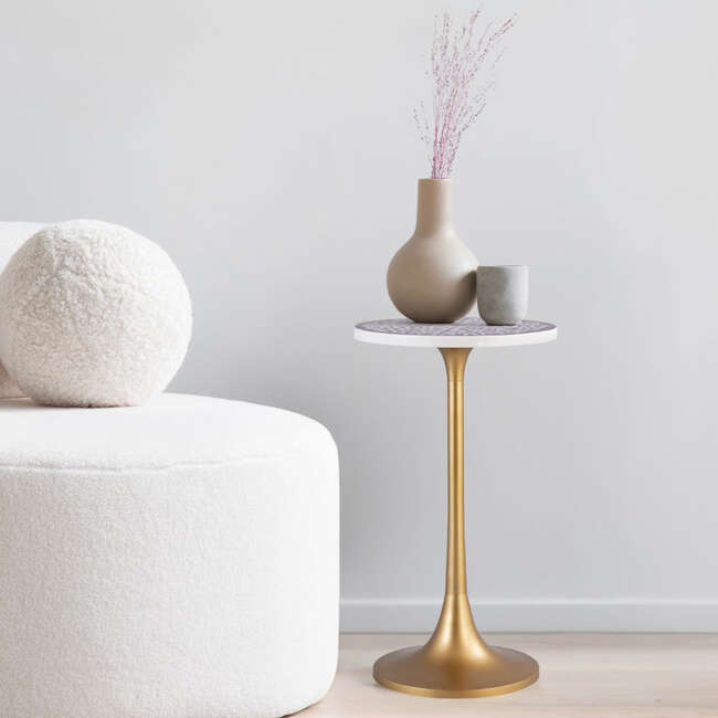 Nysha 25" Modern Bohemian Metal/Resin Inlay Top Pedestal Drink Table and Decorative End Table, Purple/White