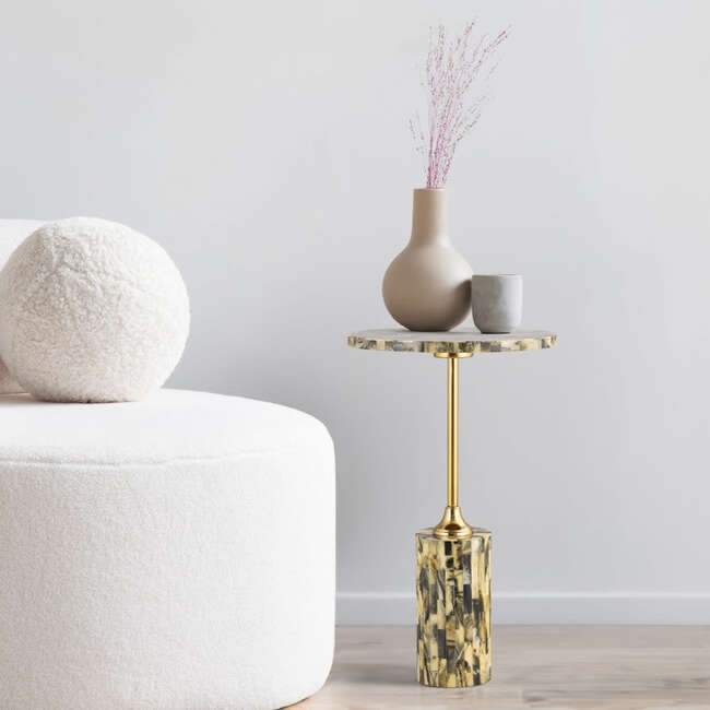 Hedda 23.5" Contemporary Glam Metal/Resin Faux Stone Round End Table, Yellow/Black