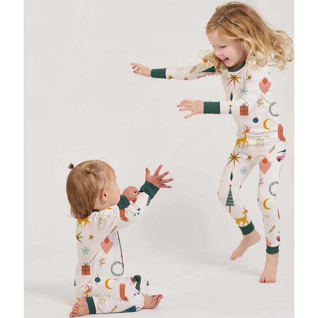 Mod Holiday Kids Long Sleeve Pajama Set