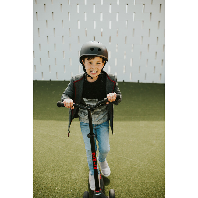 Maxi Deluxe Pro Kids Scooter, Black/Red - Scooters - 2