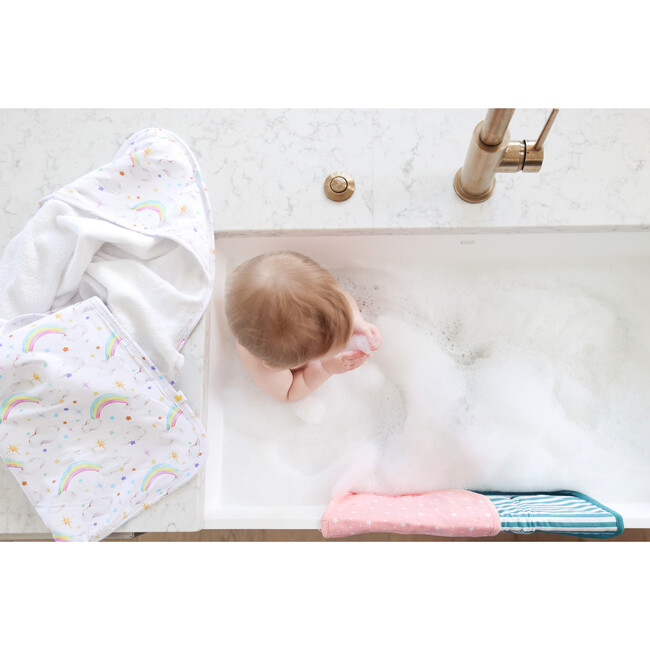 Nicky 3-Piece Wash Cloth, White - Towels - 3