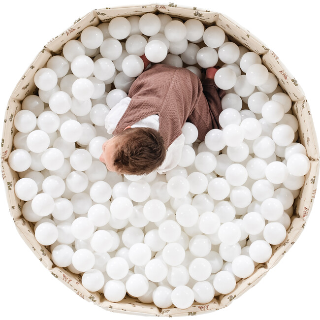 Classic Cushioned Ball Pit, Peter Rabbit