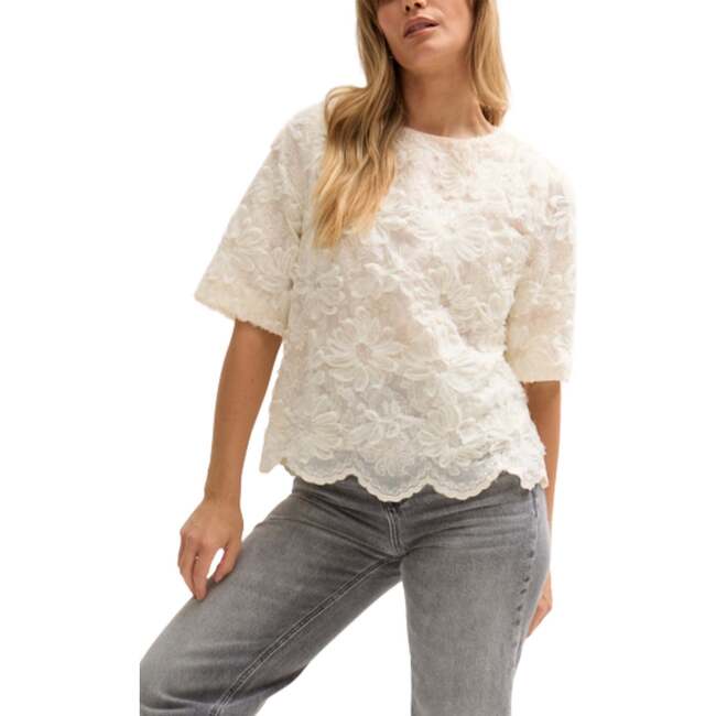 Lotus Ribbon Work Scallop Hem Top