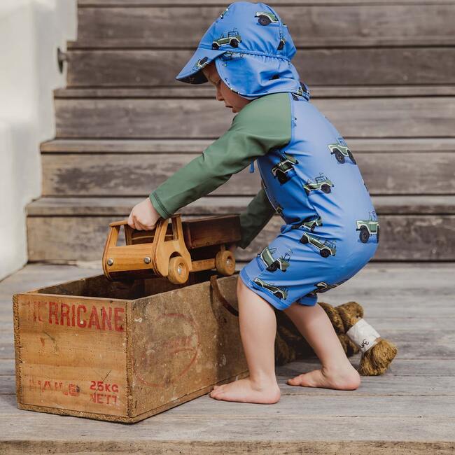 Surf Safari Floating Flap Hat