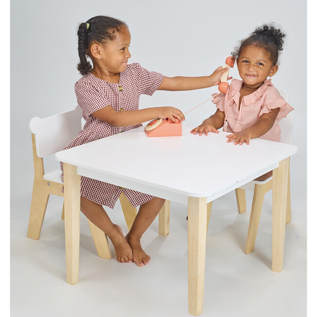 Kid's Table and Chair Set