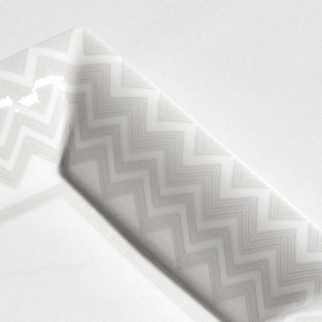 Tray Zig Zag Rectangular Large In Luxury Box White 8.5" X 6.75" - Accents - 3