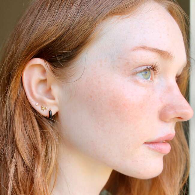 Bow Stud Earrings, Gold - Earrings - 3