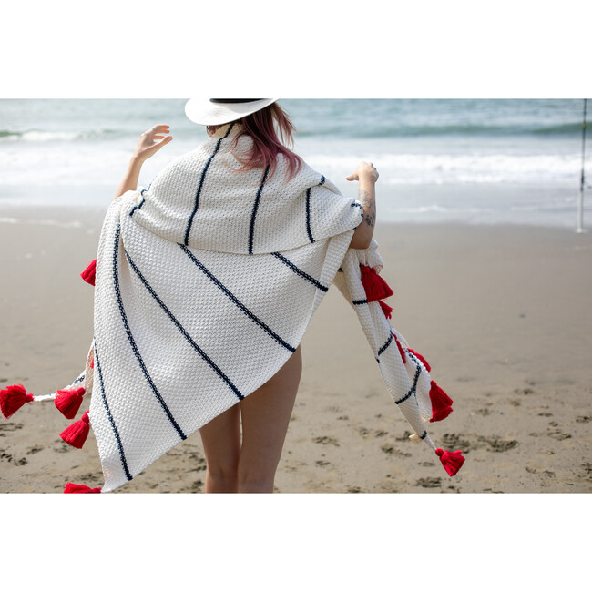 Dazzle Tassle Blanket, Cream/Red