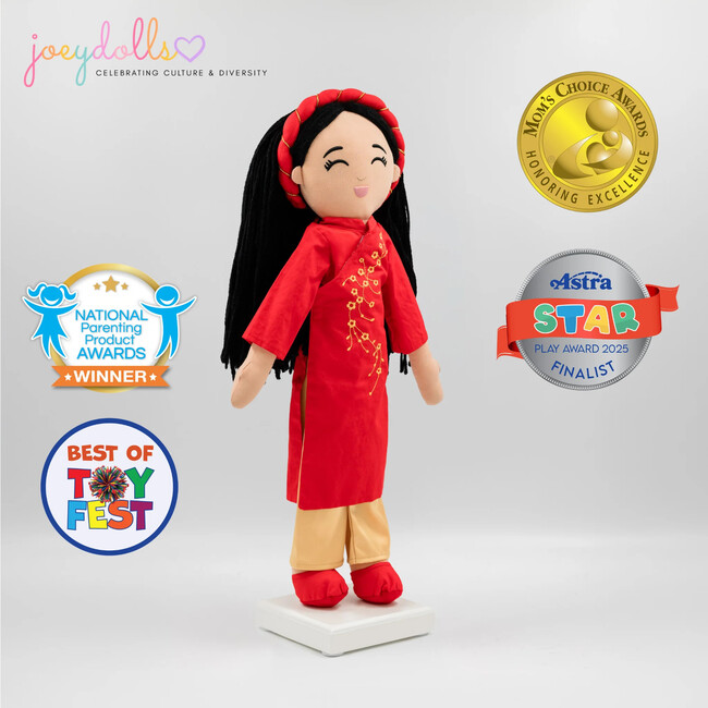 Vietnamese 'Hoa' Cultural Doll