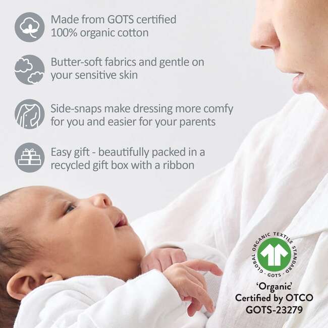 CHECK ME OUT BABY 6-Piece Gift Set, White - Mixed Apparel Set - 7