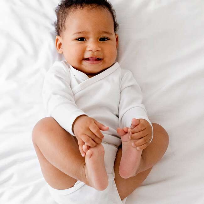 TAKE ME HOME BABY 4-Piece Gift Set, White - Mixed Apparel Set - 5