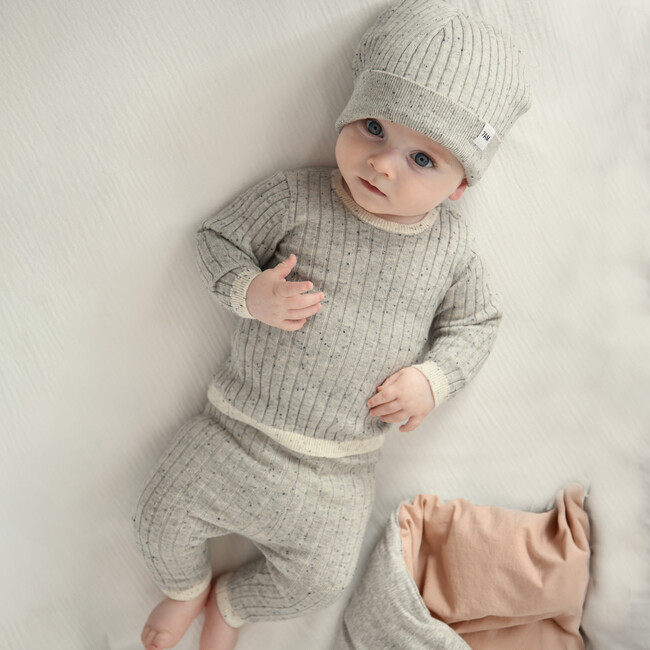 Ribbed Knit Retro Beanie, Heather Grey