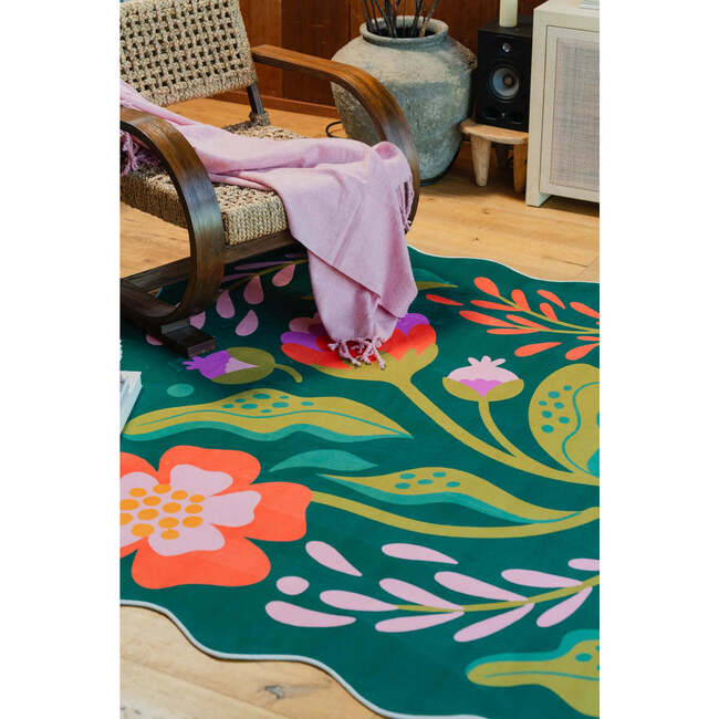 Jessica Miller Base Floral Wavy Rug, Green Base Pink