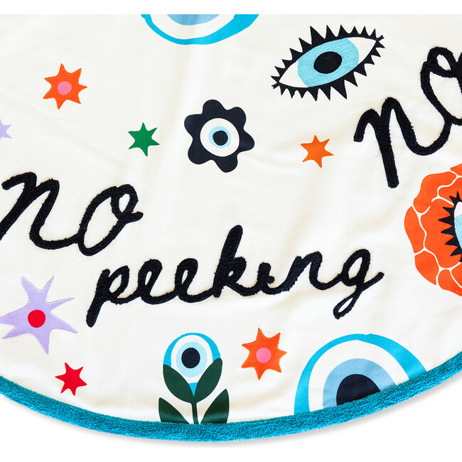 Embroidered Tree Skirt, No Peeking