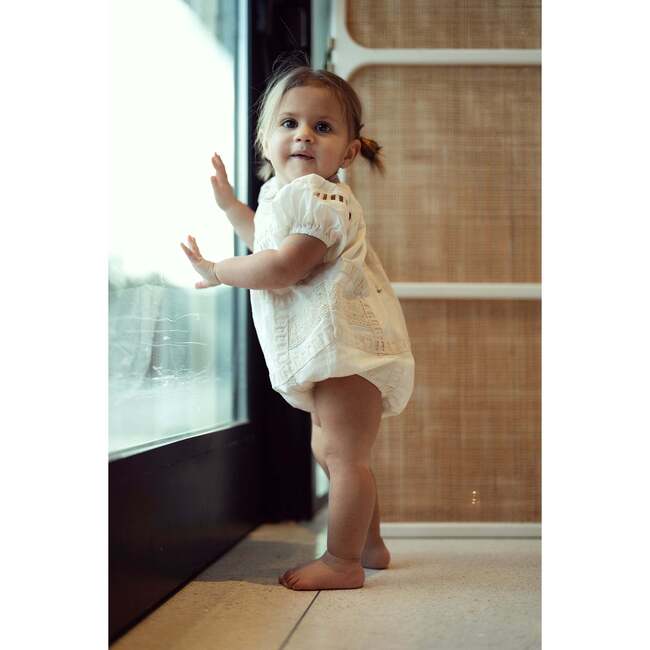 Woven Lace Bubble Off White