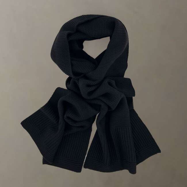 The Cocoon Cashmere Scarf, Black