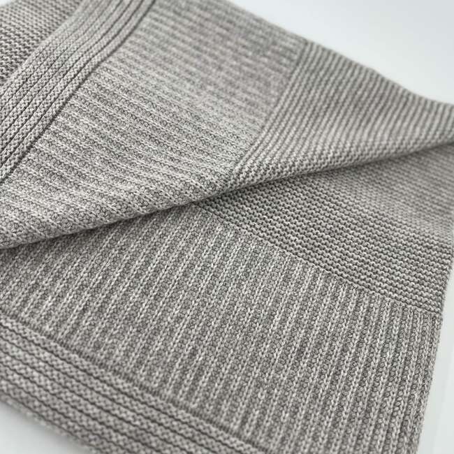 The Cocoon Cashmere Scarf, Heather Grey - Scarves - 4