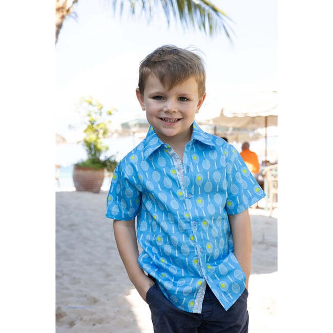 Tennis Shirt in Short Sleeves