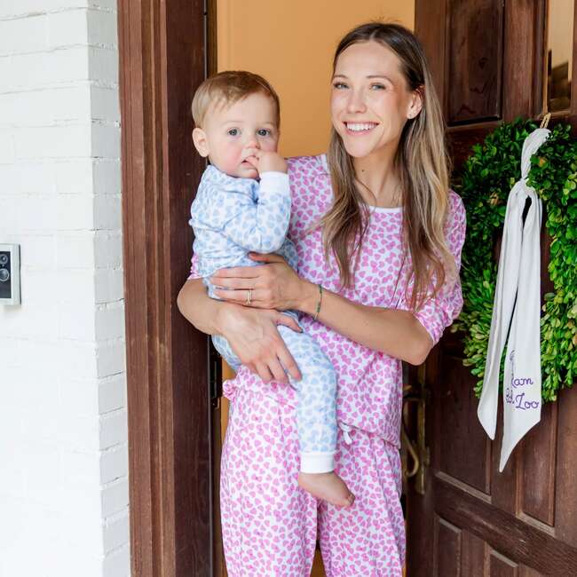 Audrey Women's Longsleeve Top Pant Set, Confetti Hearts Pink - Pajamas - 4