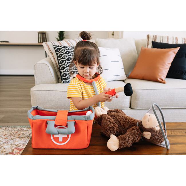 Pretend Play Doctor & Vet Set - Woodens - 4