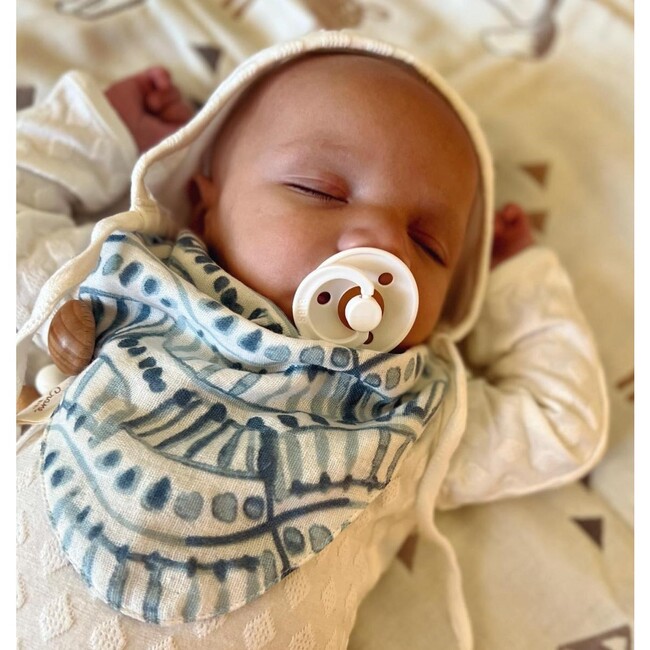 Caspian 3-pc. Baby Bib Set (Whale) - Bibs - 4