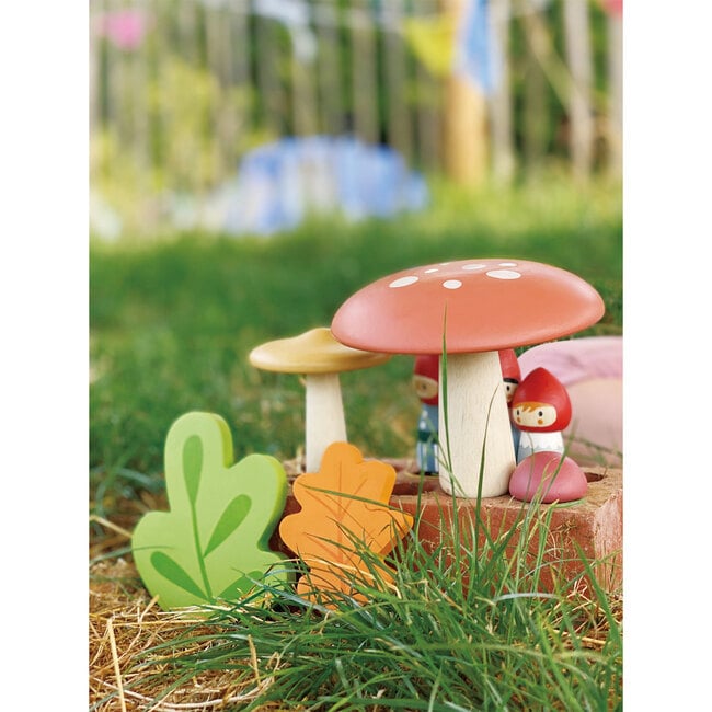 Woodland Gnome Family - Dollhouses - 7