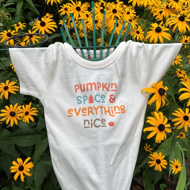 Graphic Tee, Pumpkin Spice Nice - T-Shirts - 3