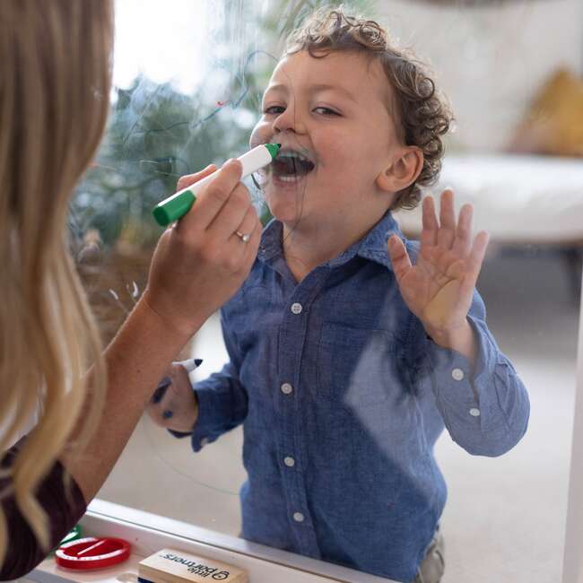 Peek-A-Boo Art Easel, Soft White