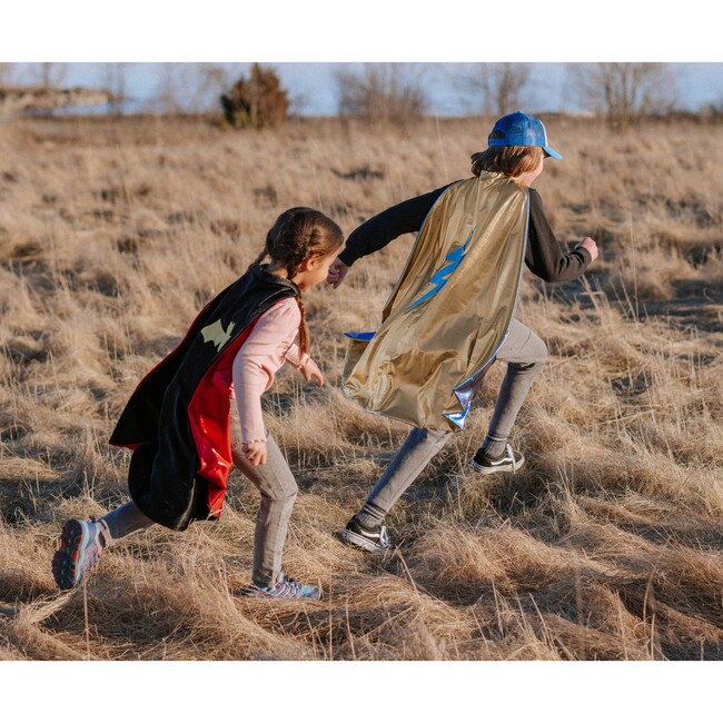 Rev Spider/Bat Flowing Cape, Size 5-6