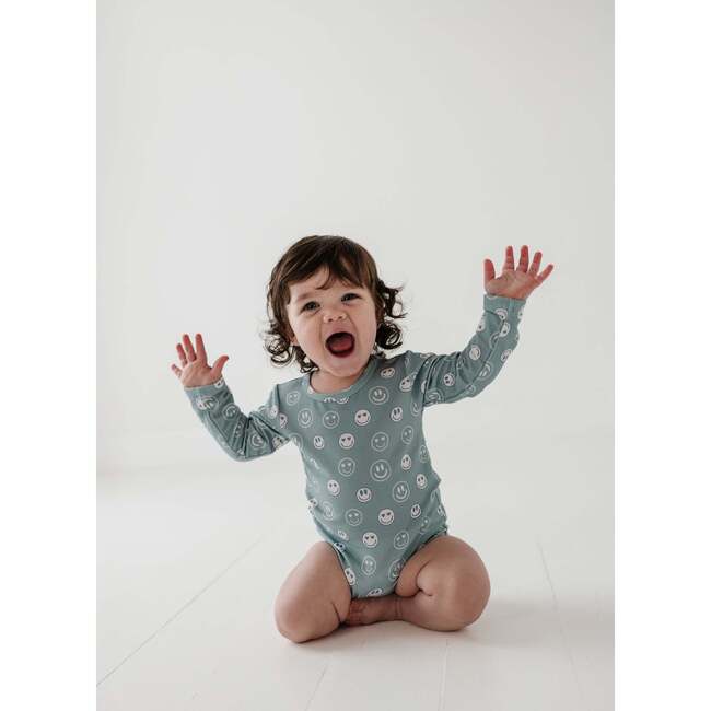 Baby Long Sleeve Bodysuit Heart Eyes - Onesies - 6
