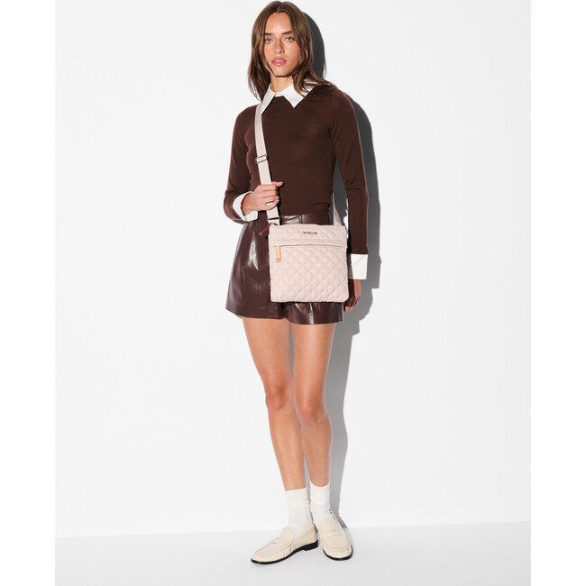 Metro Flat Crossbody, City Pink