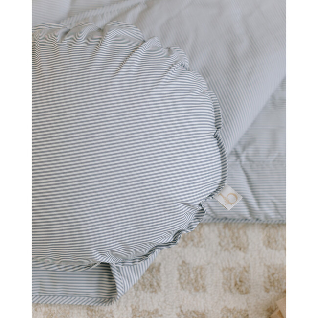 Round Cushion, Modern Stripe