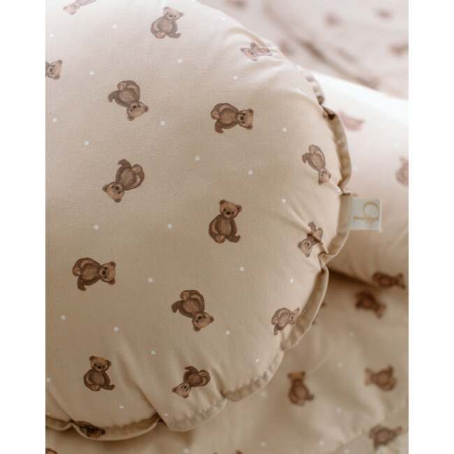 Round Cushion, Teddy