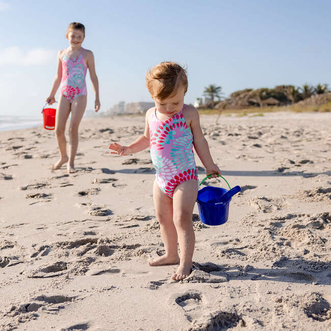 Small Sand Pail 3 Pack (1 red, 1 blue, 1 yellow) - Water Toys - 3