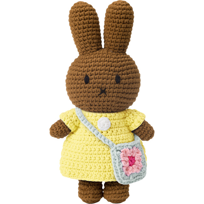 Melanie Handmade And Her Pastel Yellow Dress + Flowerbag