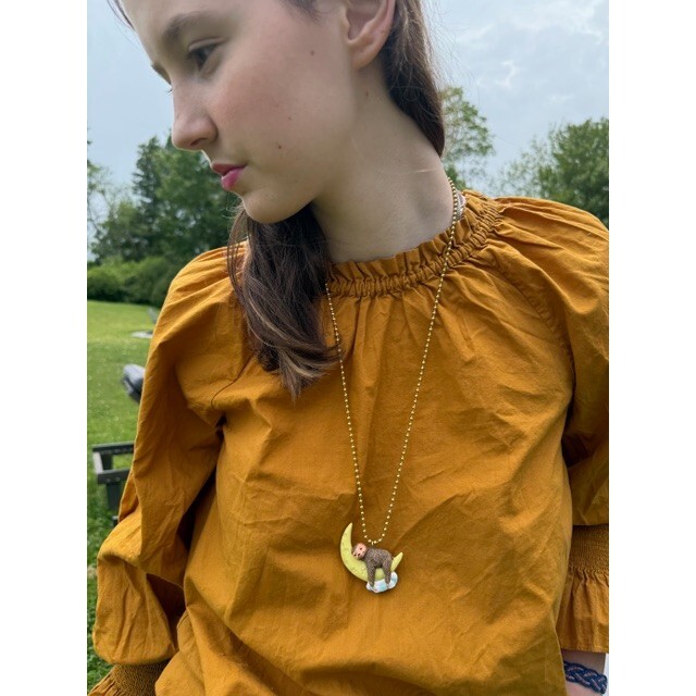 Glow-In-The-Dark Sleepy Sloth Necklace - Necklaces - 3