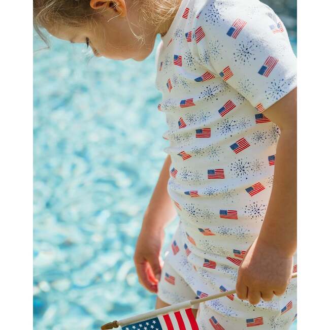 The Organic Short Sleeve Pajama Set, Flags and Fireworks - Pajamas - 3
