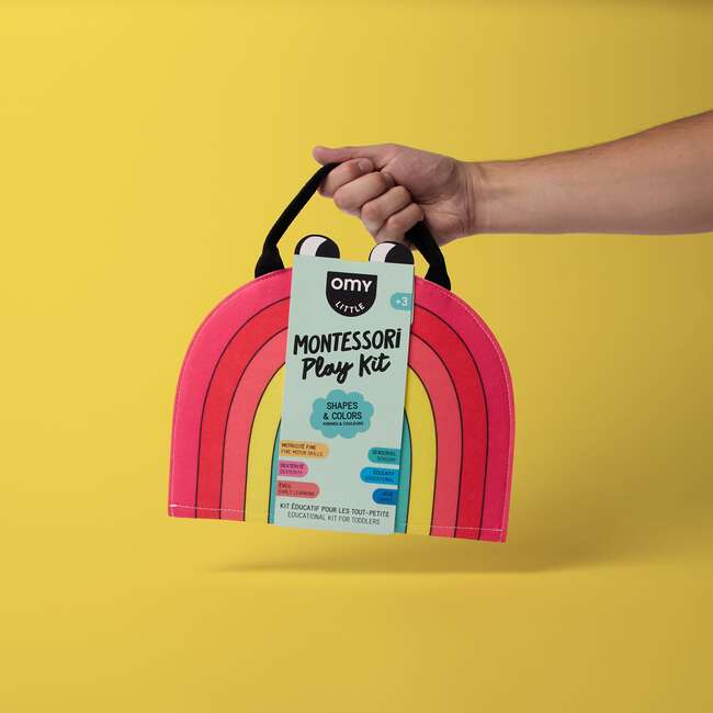 MONTESSORI PLAY BOOK - COLORS AND SHAPES